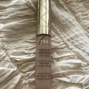 By Terry Concealer Terrybly Densiless
